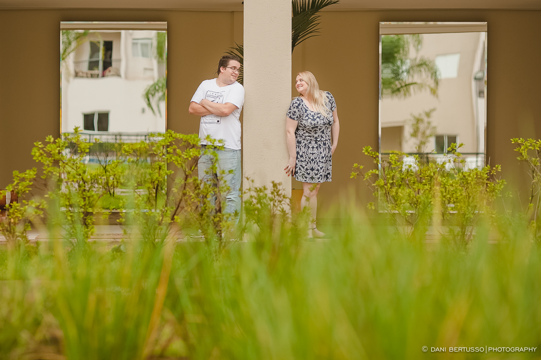 Ensaio fotográfico em São Paulo - Pre wedding - Destination wedding - Fotografia de Casamento - Sessão de fotos no Campo - Fotógrafa de Casamentos em SP - Dani Bertusso