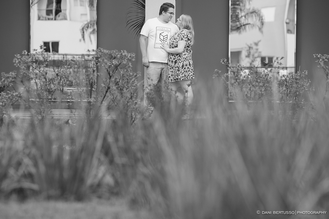 Ensaio fotográfico em São Paulo - Pre wedding - Destination wedding - Fotografia de Casamento - Sessão de fotos no Campo - Fotógrafa de Casamentos em SP - Dani Bertusso