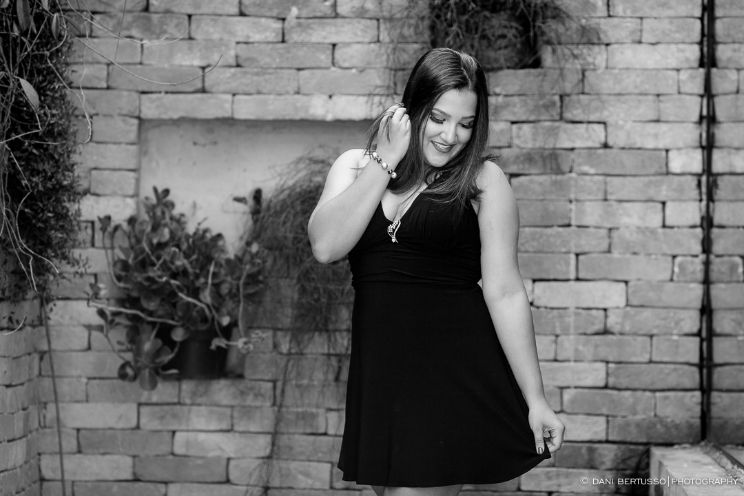 Ensaio fotográfico Feminino – Debutante - Fotografia de 15 Anos - Editorial de Moda - Sessão de fotos - Fotógrafa de Casamentos e Família em SP - Dani Bertusso - Aldeia da Serra