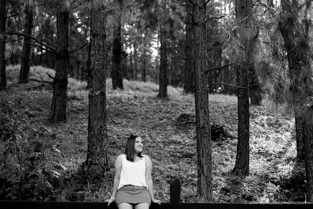 Ensaio fotográfico Feminino – Debutante - Fotografia de 15 Anos - Editorial de Moda - Sessão de fotos - Fotógrafa de Casamentos e Família em SP - Dani Bertusso - Aldeia da Serra
