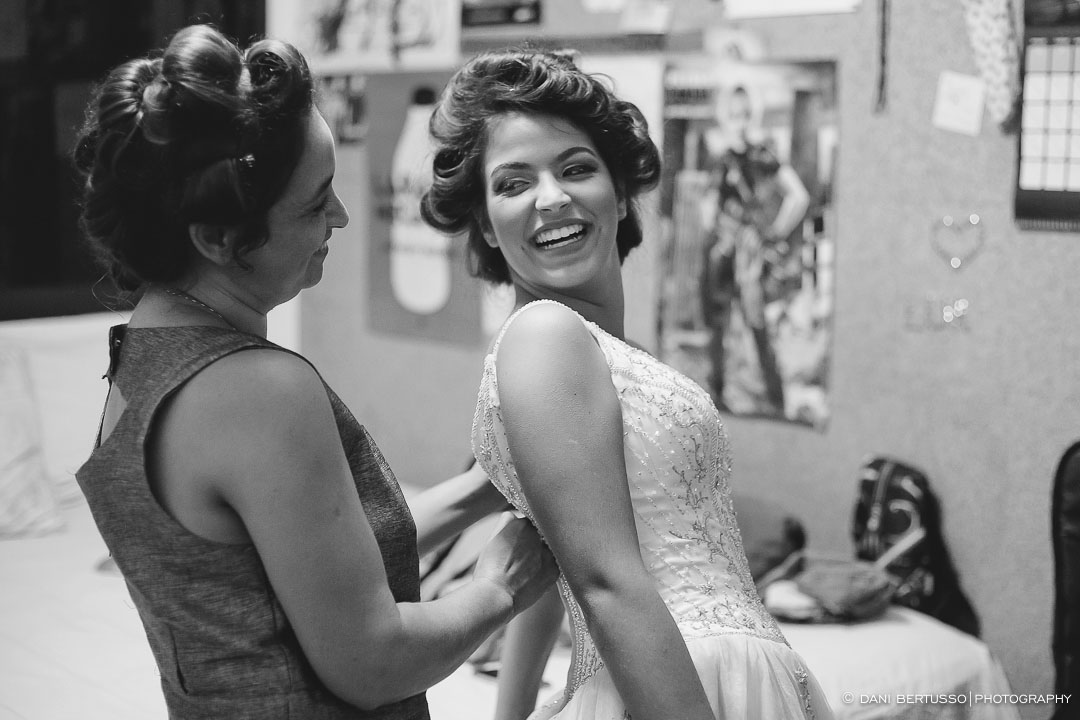 Fotografia Debutante - Festa a fantasia – Fotografia de 15 Anos - Fotografia de Casamento - Fotógrafa de Casamentos e Família SP - Dani Bertusso - Espaço Oscar Freire - Buffet Morenos São Paulo