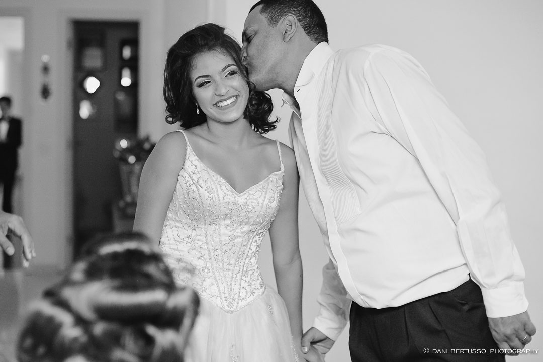 Fotografia Debutante - Festa a fantasia – Fotografia de 15 Anos - Fotografia de Casamento - Fotógrafa de Casamentos e Família SP - Dani Bertusso - Espaço Oscar Freire - Buffet Morenos São Paulo