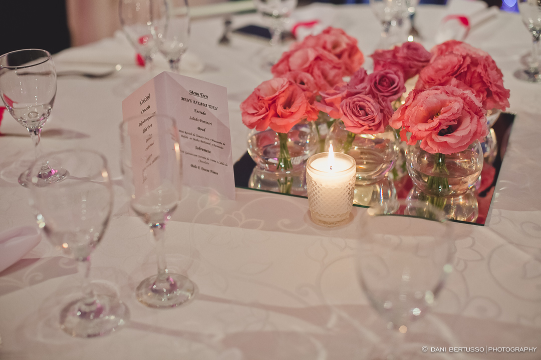 Fotografia Debutante - Festa a fantasia – Fotografia de 15 Anos - Fotografia de Casamento - Fotógrafa de Casamentos e Família SP - Dani Bertusso - Espaço Oscar Freire - Buffet Morenos São Paulo
