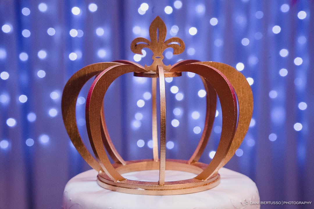 Fotografia Debutante - Festa a fantasia – Fotografia de 15 Anos - Fotografia de Casamento - Fotógrafa de Casamentos e Família SP - Dani Bertusso - Espaço Oscar Freire - Buffet Morenos São Paulo