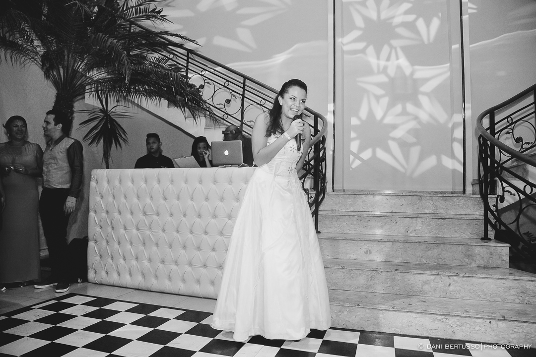 Fotografia Debutante - Festa a fantasia – Fotografia de 15 Anos - Fotografia de Casamento - Fotógrafa de Casamentos e Família SP - Dani Bertusso - Espaço Oscar Freire - Buffet Morenos São Paulo