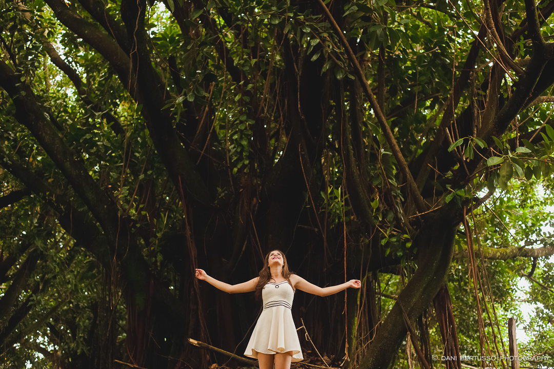 Ensaio fotográfico Feminino – Fotografia de 15 Anos - Fotografia de Casamento - Sessão de fotos - Editorial de Moda - Fotógrafa de Casamentos e Família em SP - Dani Bertusso - Timburi