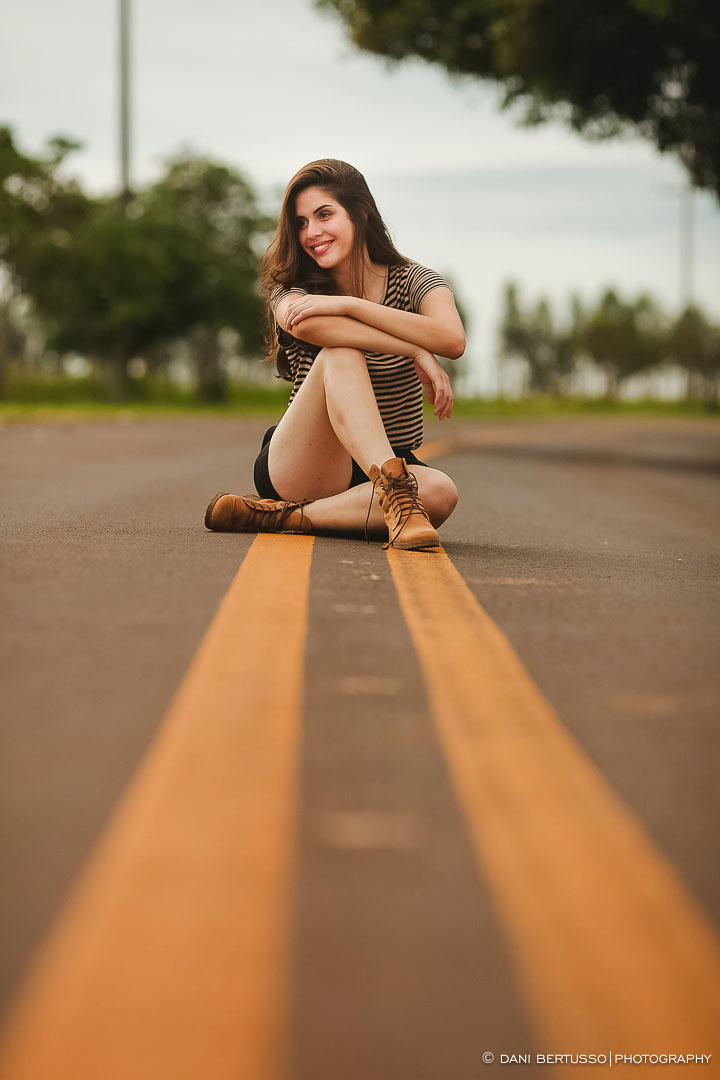 Ensaio fotográfico Feminino – Fotografia de 15 Anos - Fotografia de Casamento - Sessão de fotos - Editorial de Moda - Fotógrafa de Casamentos e Família em SP - Dani Bertusso - Timburi