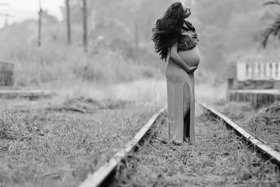 Ensaio fotográfico Gestante – Fotografia de grávidas - Fotografia de Casamento - Sessão de fotos no campo - Fotógrafa de Casamentos e Família em SP - Dani Bertusso - São Roque