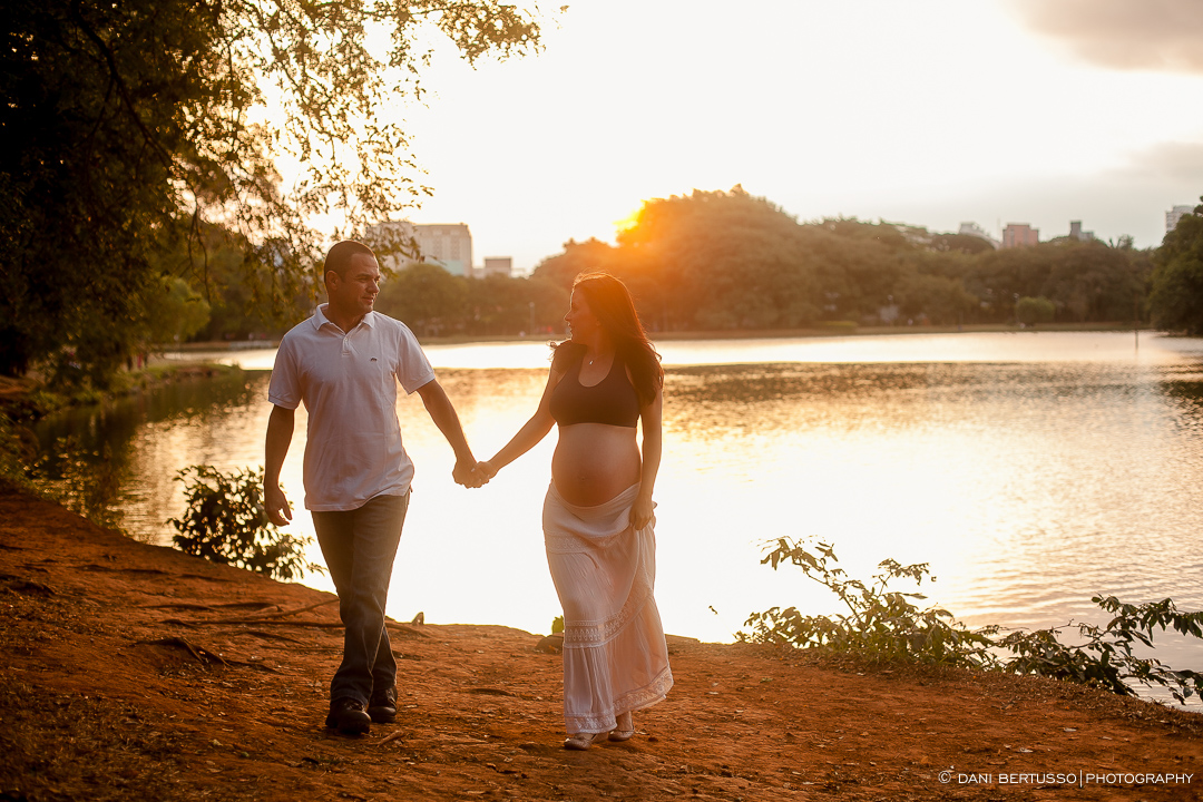 Ensaio fotográfico Gestante – Fotografia de grávidas - Fotografia de Casamento - Sessão de fotos no campo - Fotógrafa de Casamentos e Família em SP - Dani Bertusso - São Paulo