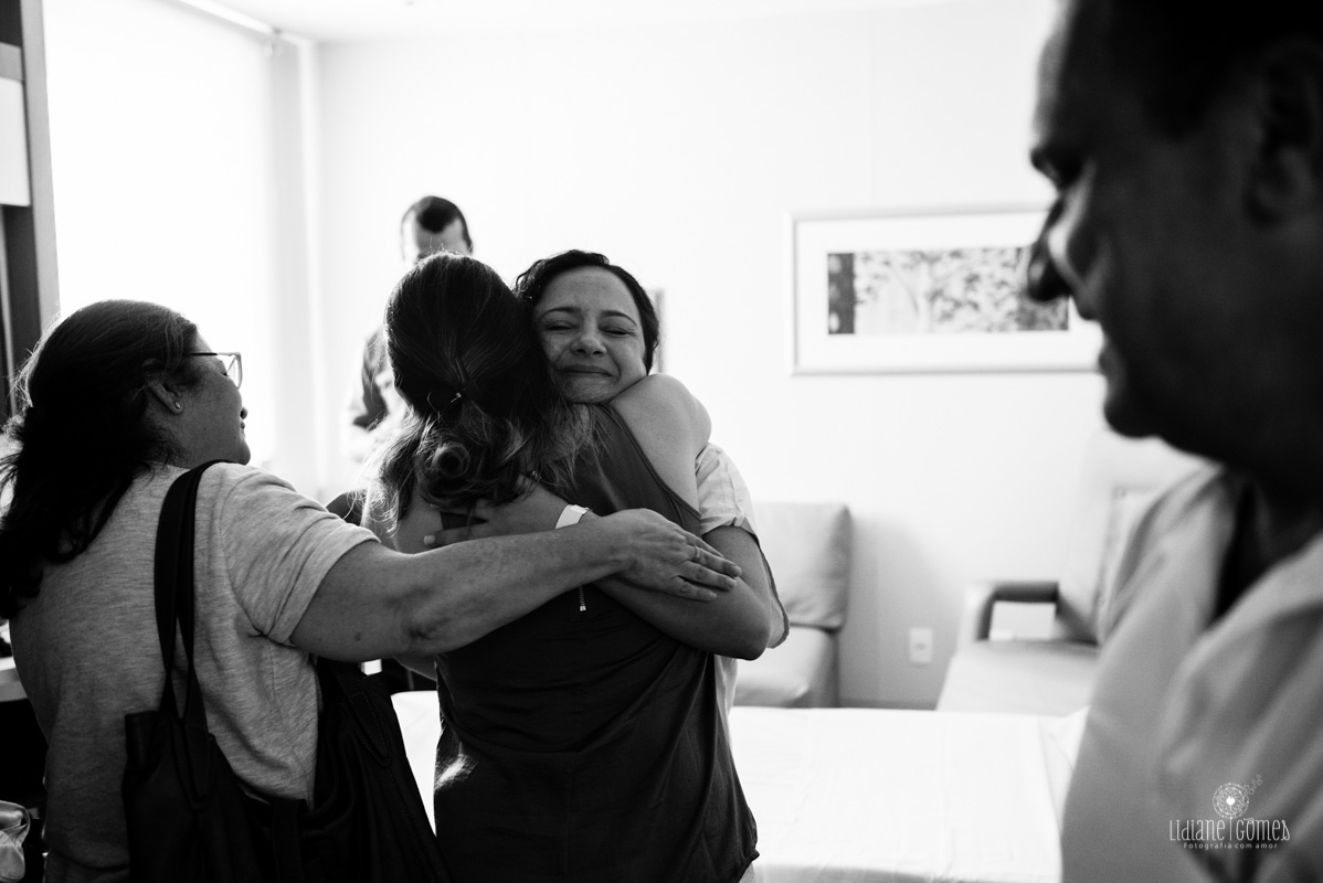 fotografia de parto, fotografia de nascimento, fotógrafa de nascimento, fotógrafa de nascimento, fotos de parto, nascimento em niterói, fotos na maternidade