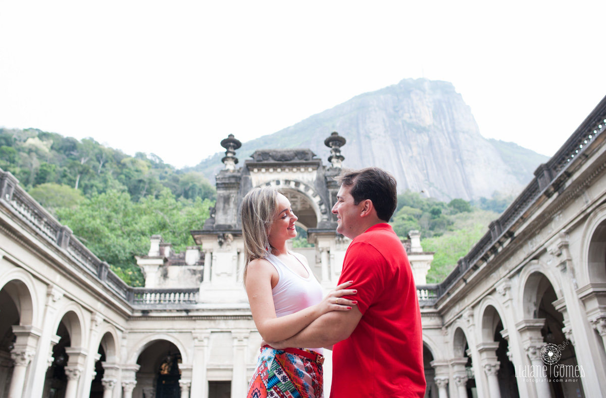 ensaio de casais, ensaio pré casamento, fotos pré wedding, pré wedding, parque lage, ensaio no parque lage, ensaio de casal no parque lage, ensaio na praia vermelha rj, ensaio na praia vermelha rio de janeiro, ensaio de casal na praia