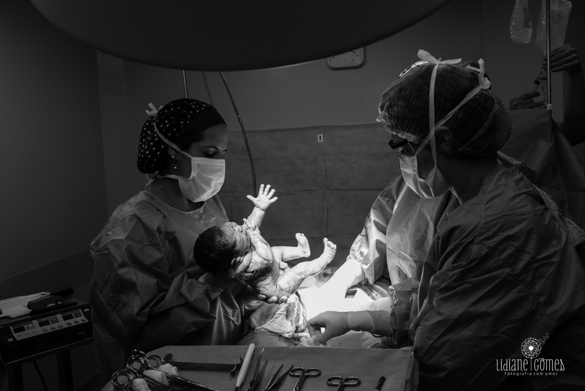 nascimento, fotografia de parto, parto, fotos de nascimento, fotos de nascimento em niterói, nascimento hospital cnh, hospital csh niterói