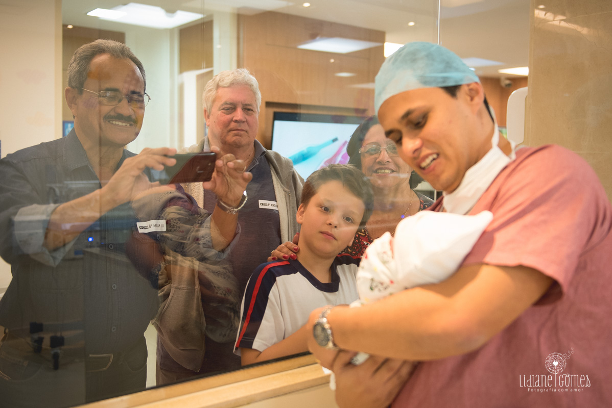 nascimento, fotografia de parto, parto, fotos de nascimento, fotos de nascimento em niterói, nascimento hospital cnh, hospital csh niterói
