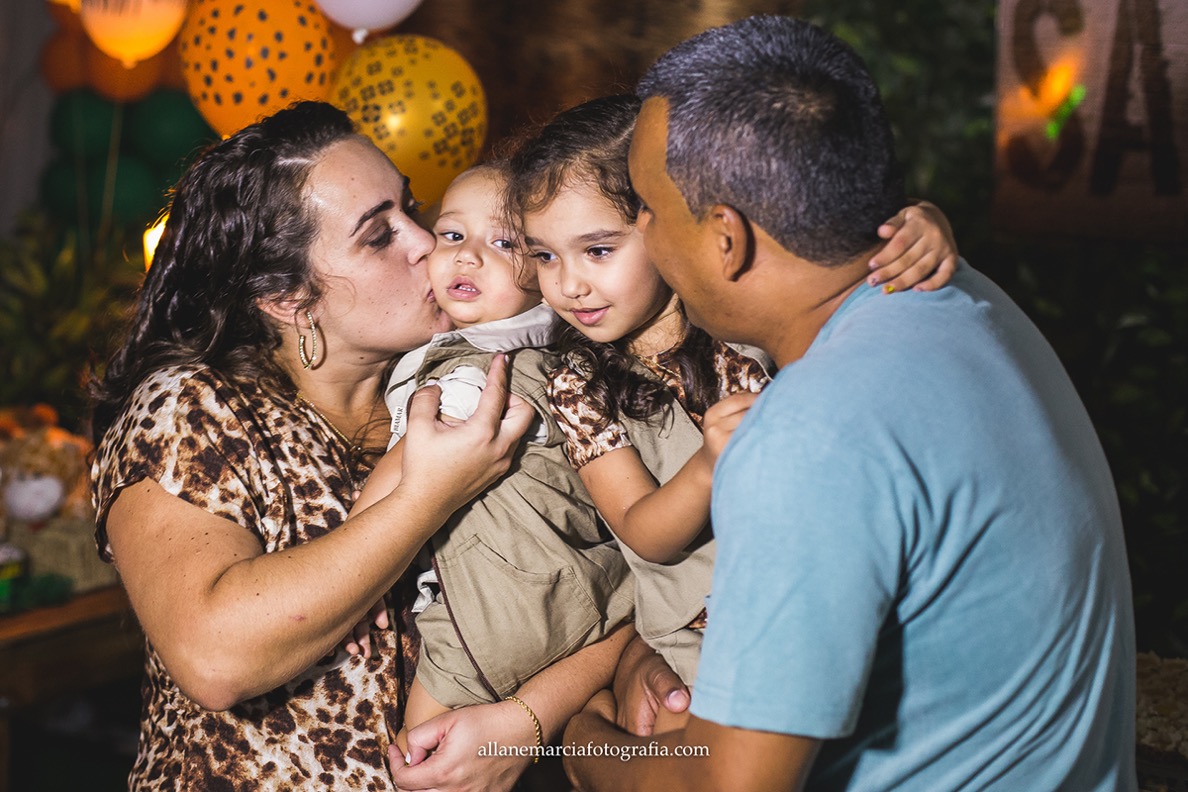 familia em festa de 1 ano