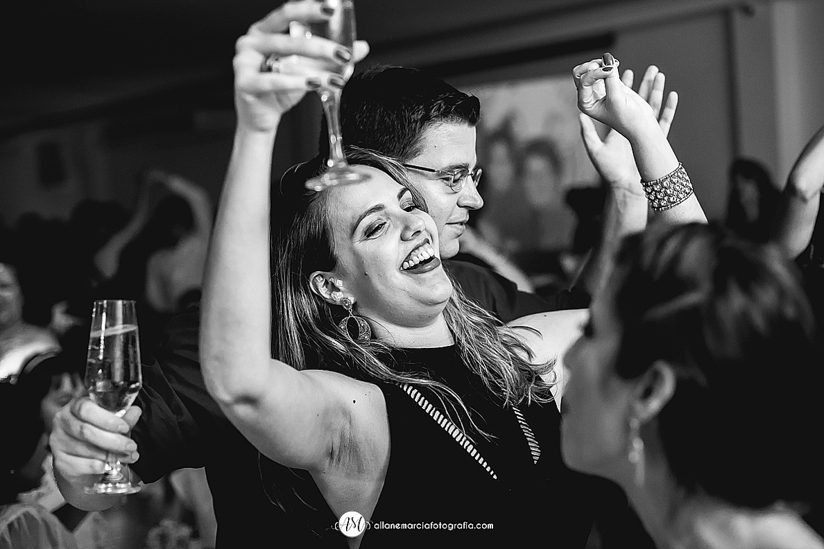 festa bombando