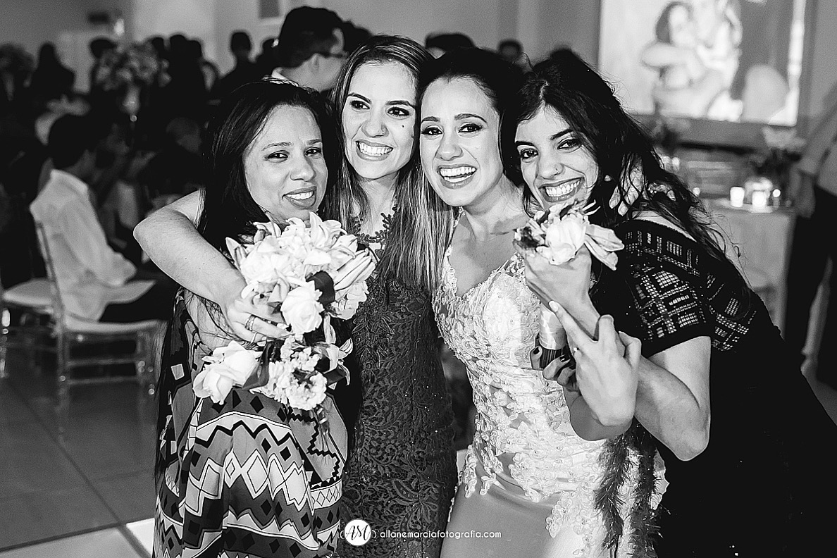 amigas de noiva