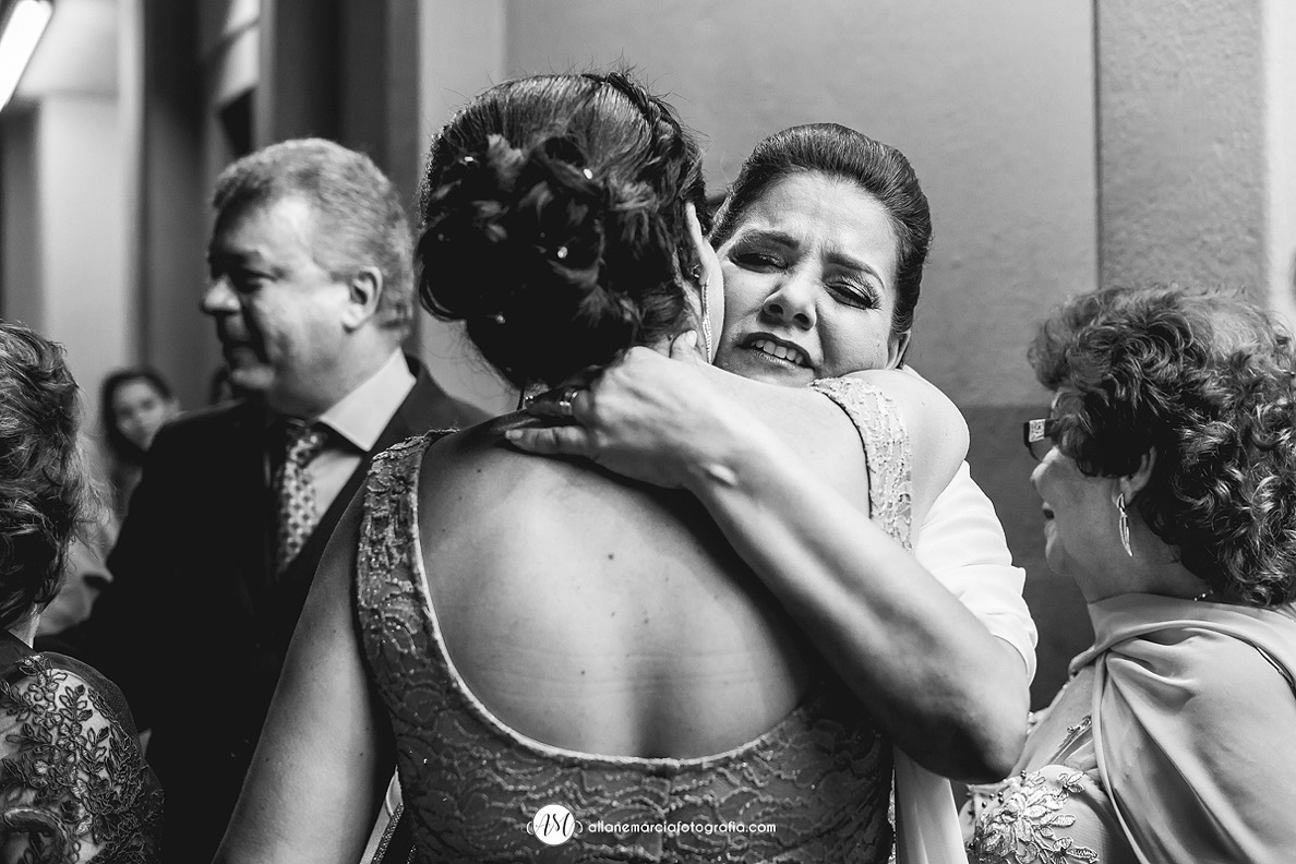 emoção no casamento