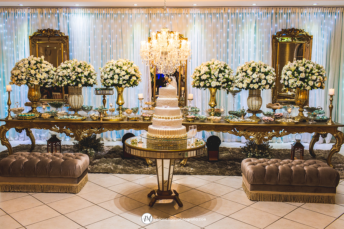 mesa de bolo para casamento