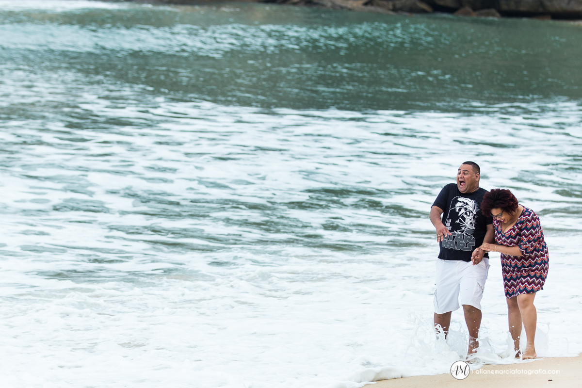 ensaio de casamento na praia