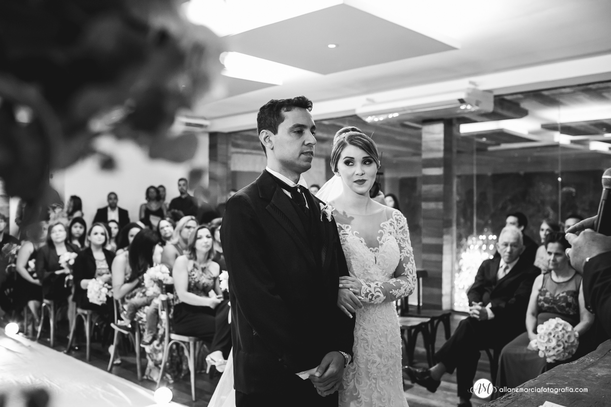 casal em cerimonia