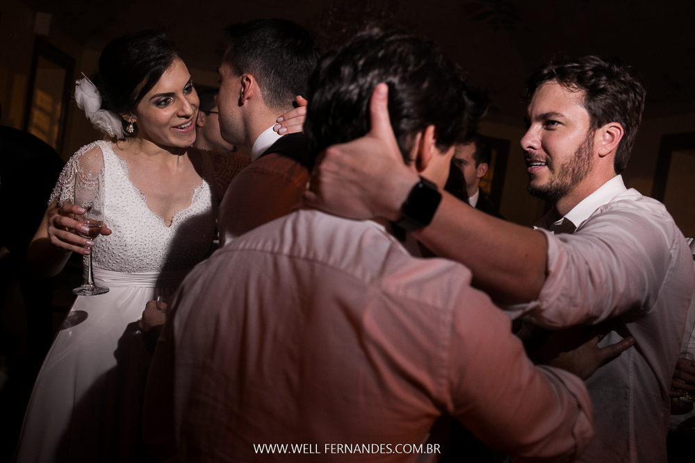 brincadeiras com os noivos na festa