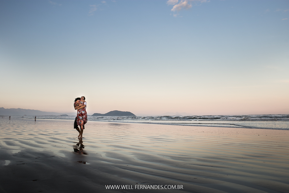 se amando na praia