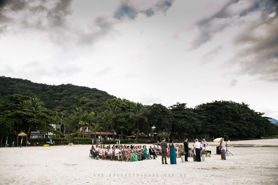 Casamento na praia - Pé na areia - Casar de dia