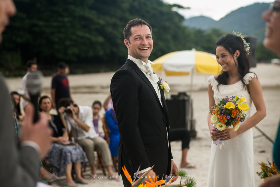 Casamento na praia - Pé na areia - Casar de dia
