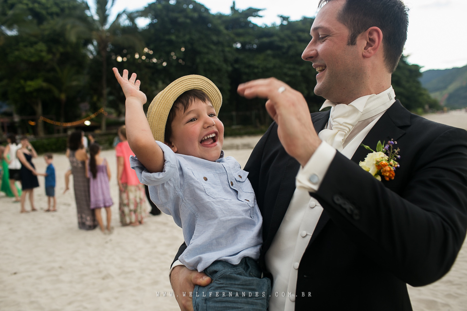 Casamento na praia - Pé na areia - Casar de dia