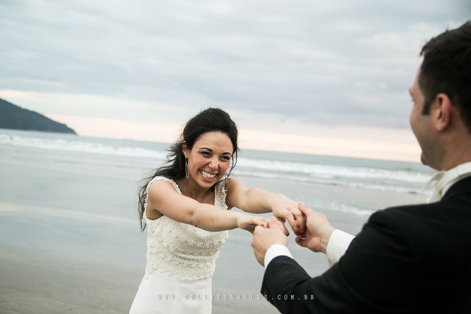 Casamento na praia - Pé na areia - Casar de dia