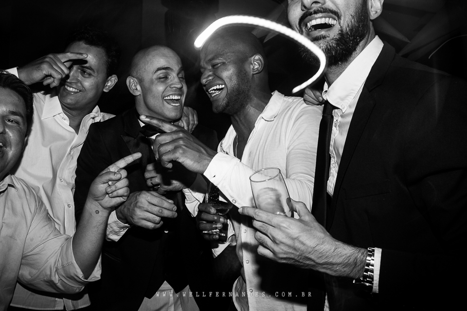 Fotos de casamento espontâneas