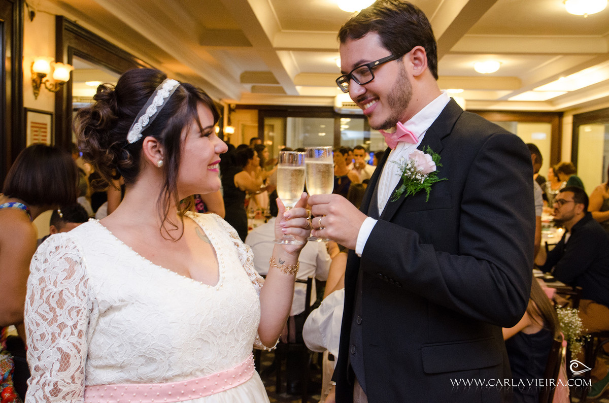 Mini Casamento; Confeitaria Colombo; Casamento; Noiva; Noiva gestante