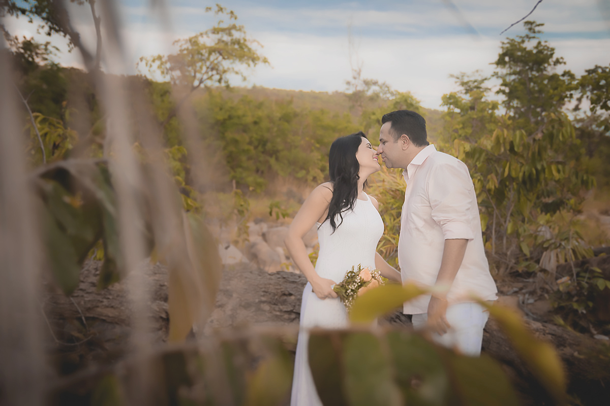 Ensaio cachoeira Pre Casamento Glênia e Fernando - Minaçu Goiás - Fotografia
