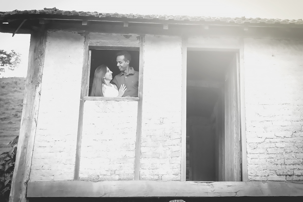 Foto no campo - Leiliane e Willian - fotografia Minaçu Goiás