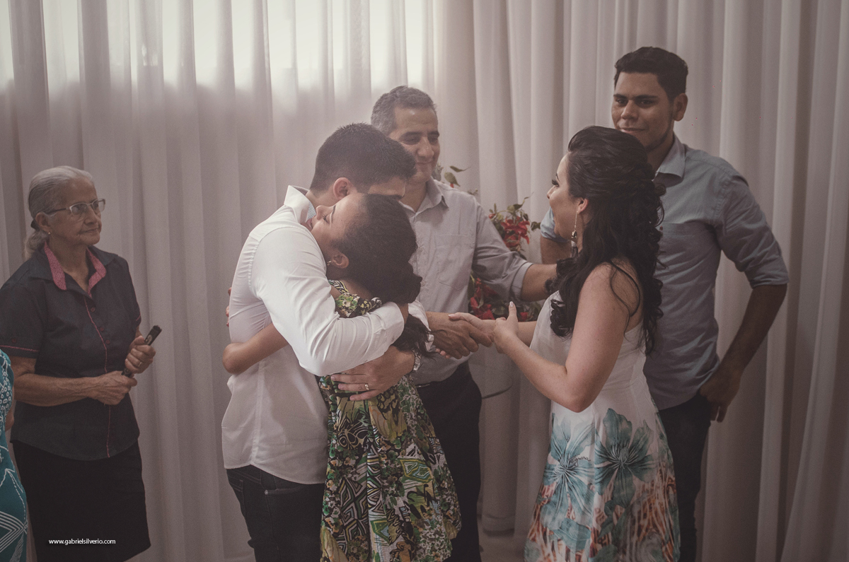 casamento-de-dia-ao-ar-livre-casamento-civil-trash-the-dress-annie-e-evandro-em-vilhena-ro-fotografado-por-gabriel-silvério-@gabrielsilveriofotografia-fine-art-brasil-casamento-tumblr-na-natureza