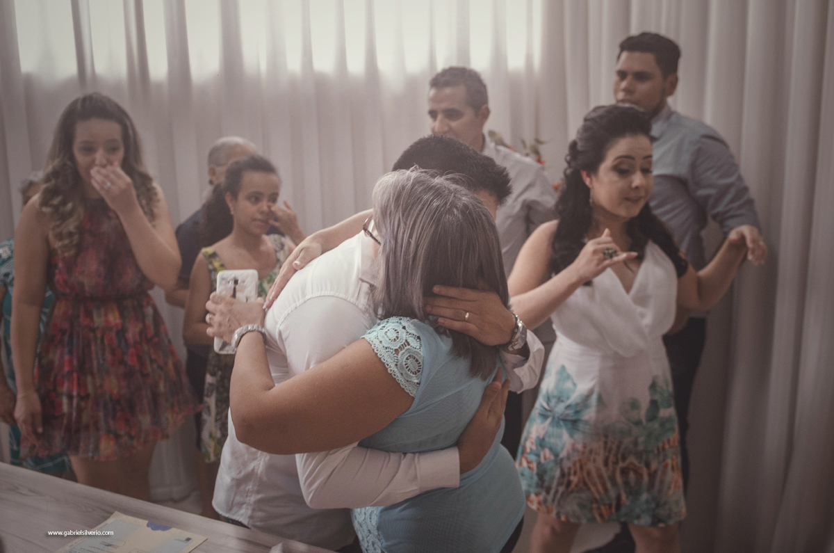 casamento-de-dia-ao-ar-livre-casamento-civil-trash-the-dress-annie-e-evandro-em-vilhena-ro-fotografado-por-gabriel-silvério-@gabrielsilveriofotografia-fine-art-brasil-casamento-tumblr-na-natureza