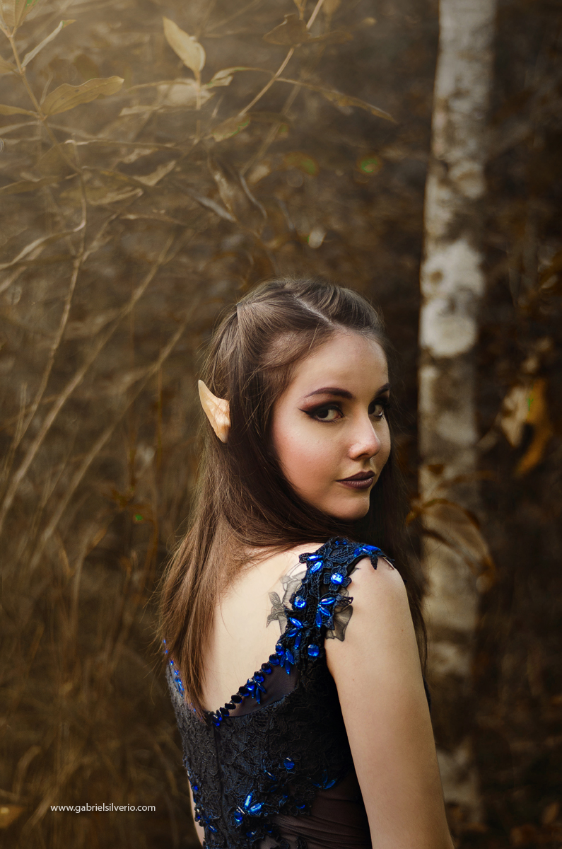 fotos-magicas-surreais-dodge-and-burn-fine-art-brasil-gabriel-silverio-fotografia-fotos-da-gabriele-carrijo-em-vilhena-ro-elfos-elf-magic-fantasy-fotos-na-floresta-magica
