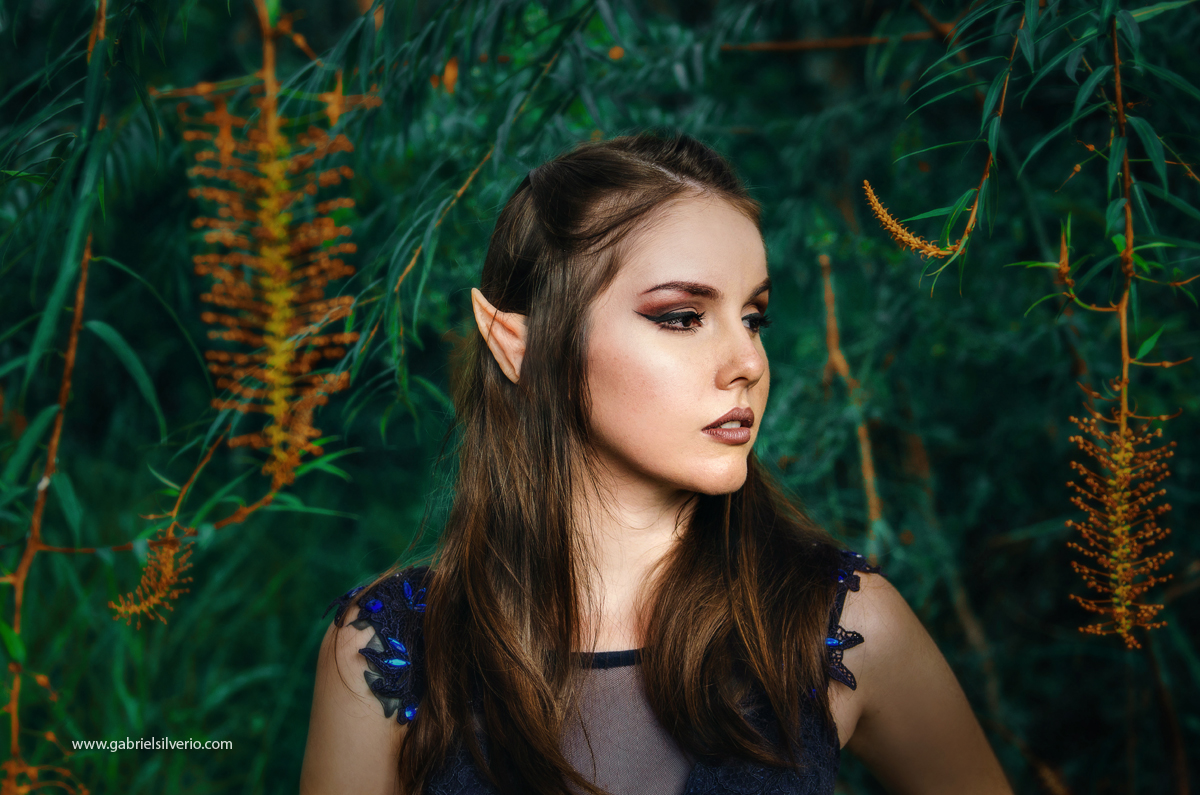 fotos-magicas-surreais-dodge-and-burn-fine-art-brasil-gabriel-silverio-fotografia-fotos-da-gabriele-carrijo-em-vilhena-ro-elfos-elf-magic-fantasy-fotos-na-floresta-magica