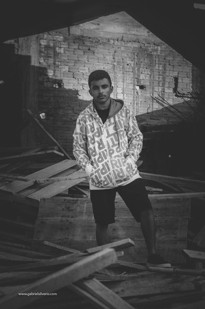 fotos-street-outside-session-miguel-melo-em-ariquemes-ro-fotografado-por-gabriel-sulverio-fotos-tumblr-estilo-grunger-fotos-preto-e-branco-pinterest
