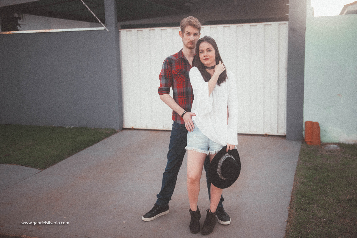 love-session-fotos-de-casal-romantico-casal-tumblr-estilo-hipster-gabriel-silverio-fotografias-gabriele-carrijo-e-bruno-vanzin-vsco-fine-art-brasil-vilhena-ro