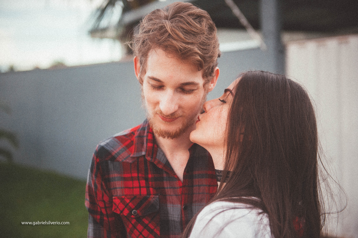 love-session-fotos-de-casal-romantico-casal-tumblr-estilo-hipster-gabriel-silverio-fotografias-gabriele-carrijo-e-bruno-vanzin-vsco-fine-art-brasil-vilhena-ro