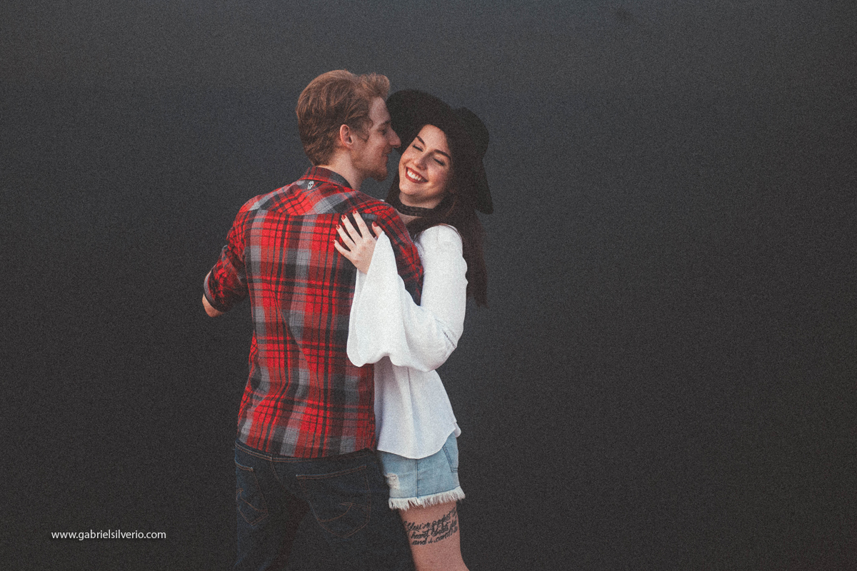 love-session-fotos-de-casal-romantico-casal-tumblr-estilo-hipster-gabriel-silverio-fotografias-gabriele-carrijo-e-bruno-vanzin-vsco-fine-art-brasil-vilhena-ro
