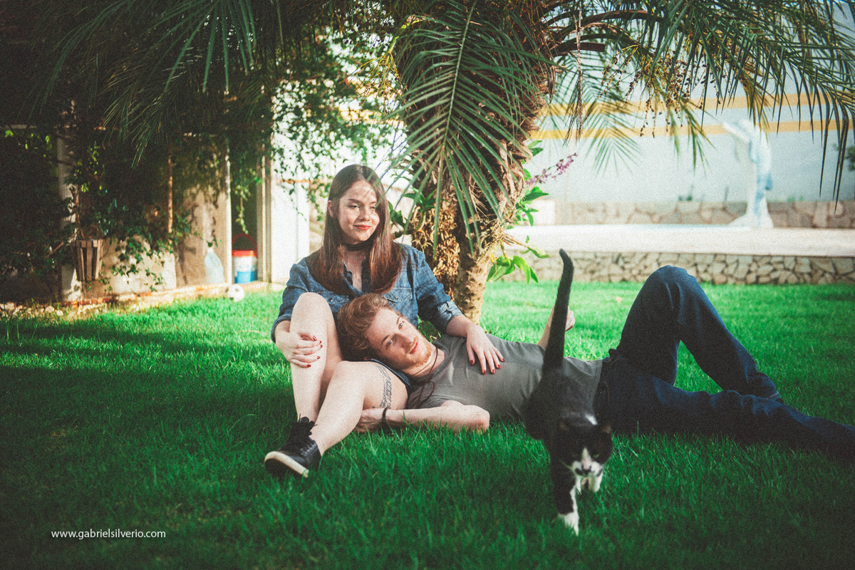 love-session-fotos-de-casal-romantico-casal-tumblr-estilo-hipster-gabriel-silverio-fotografias-gabriele-carrijo-e-bruno-vanzin-vsco-fine-art-brasil-vilhena-ro