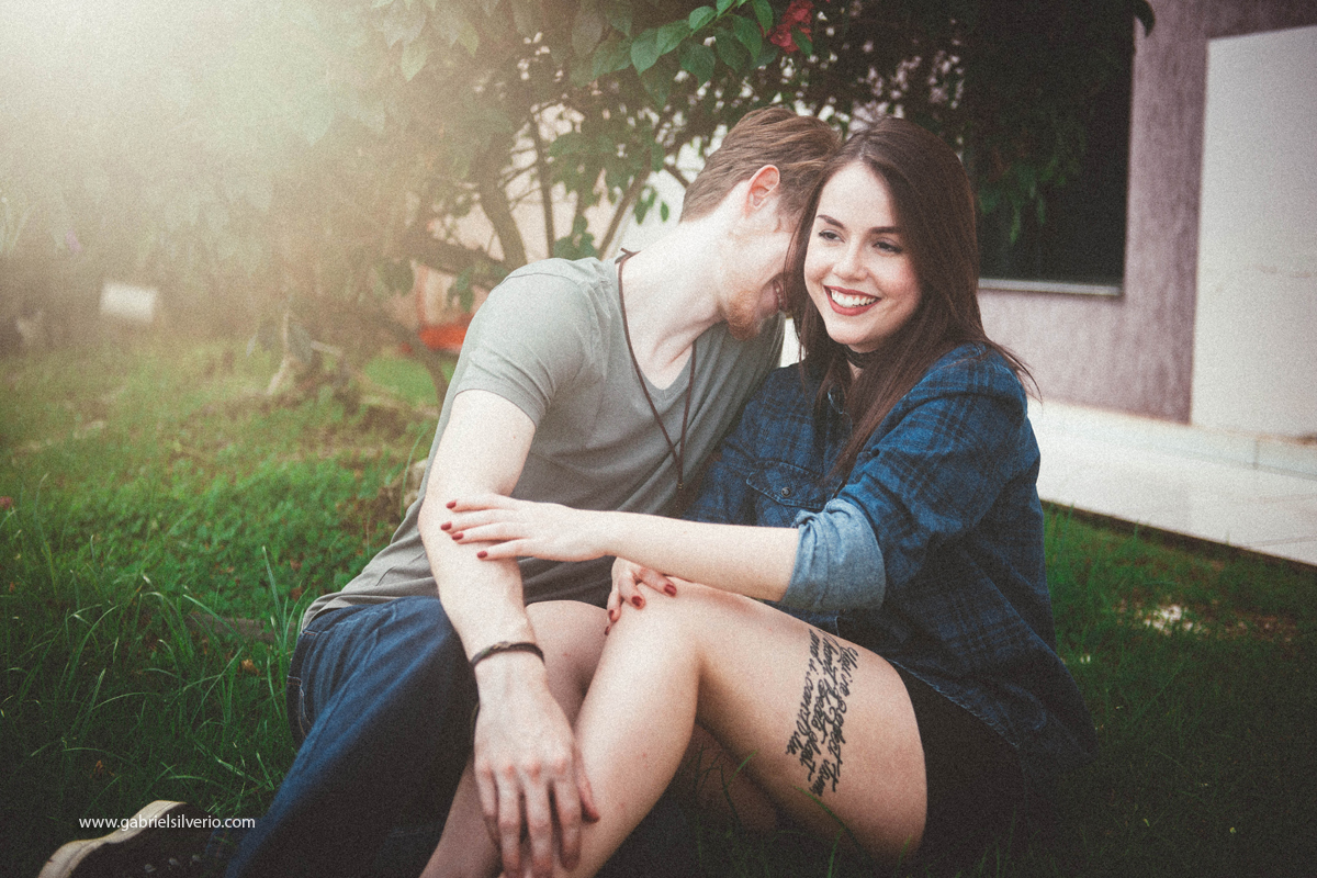 love-session-fotos-de-casal-romantico-casal-tumblr-estilo-hipster-gabriel-silverio-fotografias-gabriele-carrijo-e-bruno-vanzin-vsco-fine-art-brasil-vilhena-ro