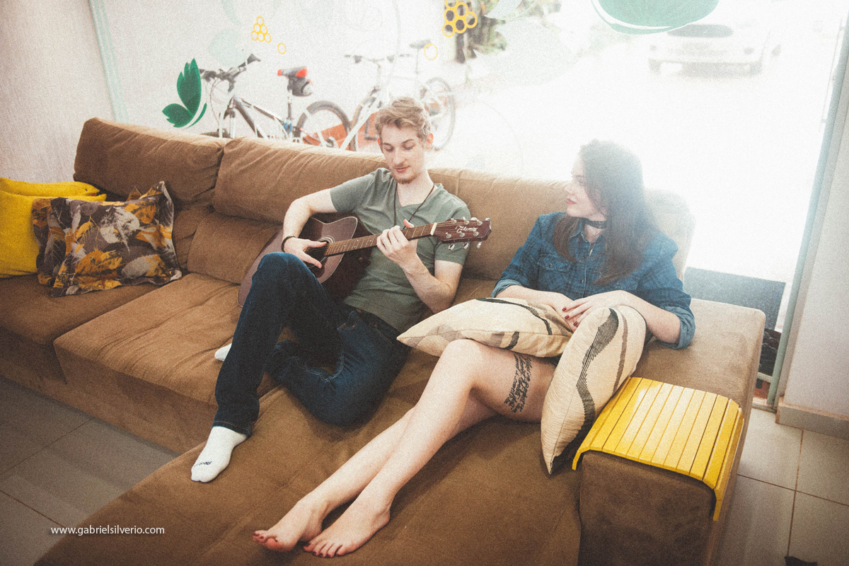 love-session-fotos-de-casal-romantico-casal-tumblr-estilo-hipster-gabriel-silverio-fotografias-gabriele-carrijo-e-bruno-vanzin-vsco-fine-art-brasil-vilhena-ro