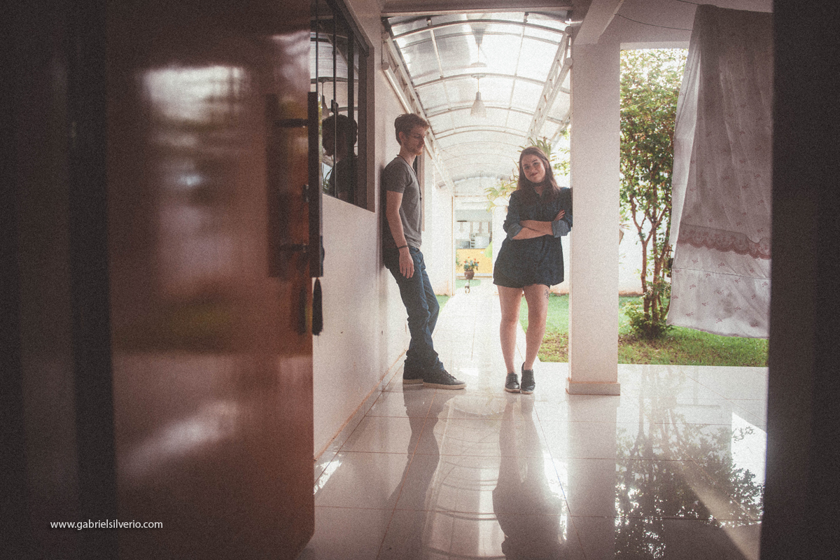love-session-fotos-de-casal-romantico-casal-tumblr-estilo-hipster-gabriel-silverio-fotografias-gabriele-carrijo-e-bruno-vanzin-vsco-fine-art-brasil-vilhena-ro