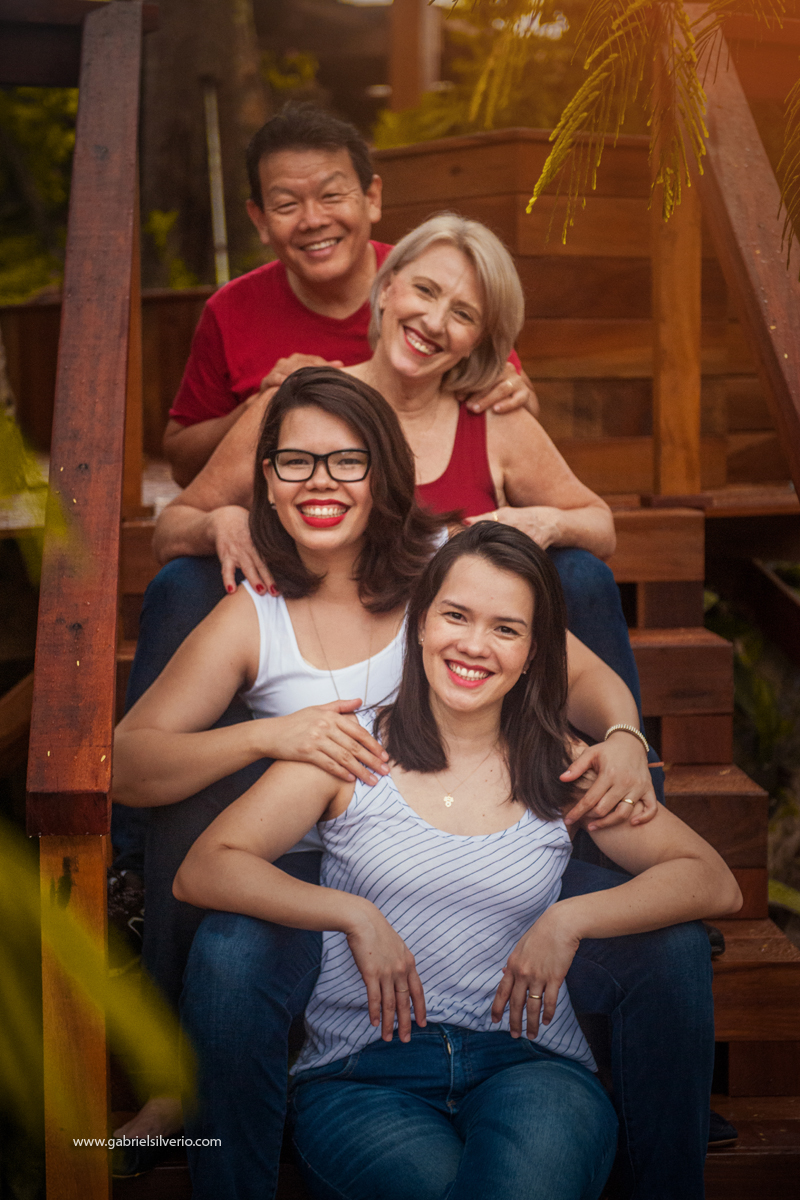 fotos-de-familias-asiaticas-familias-felizes-avós-filhos-e-netos-familia-de-camiseta-vermelha-shiokawa-por-gabriel-silvério-fotografias-vilhena-rondonia-familia-tumblr