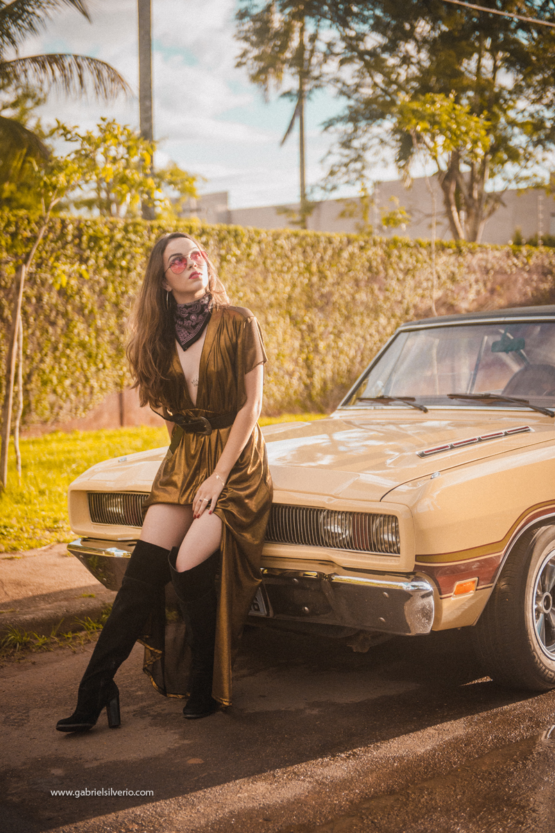 fotos-de-menina-tumblr-girl-fotos-estilo-vintage-em-loja-de-souveniers-vsco-cam-filters-nikon-gabriel-silvério-fotografo-de-rondonia-fine-art-brasil-folk-street-fotos-de-moda-lookbook