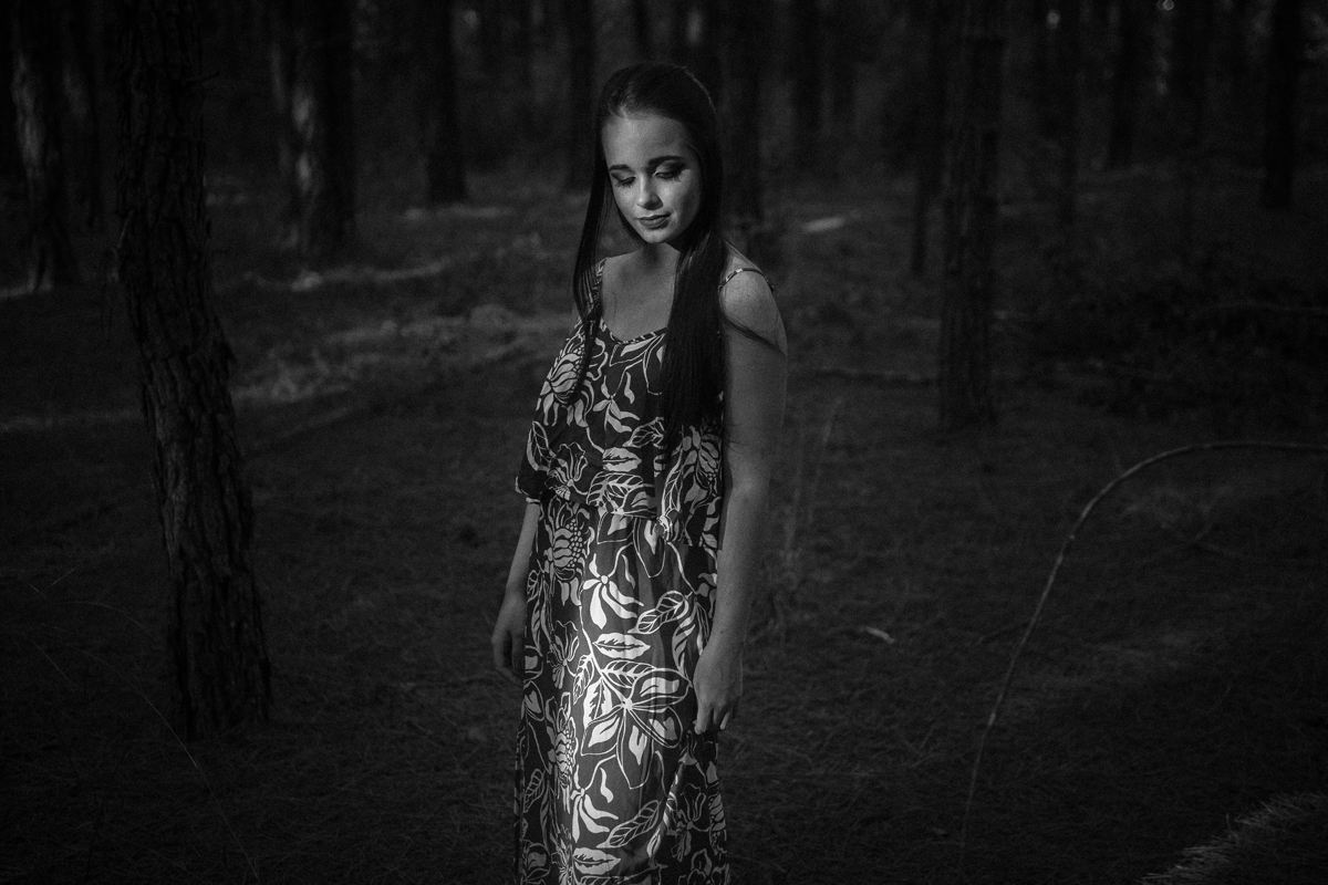 book 15 anos sessão de fotos externas preto e branco poses descontraídas fine art