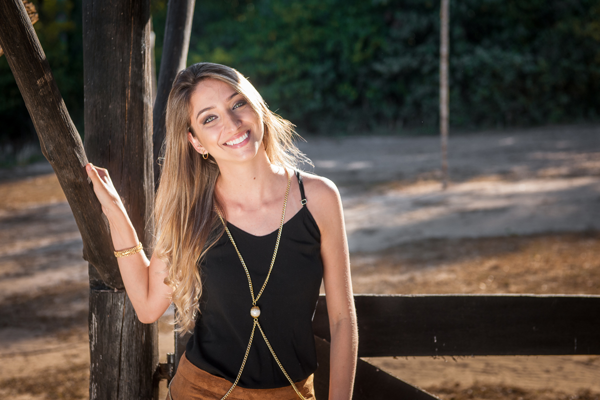 fine art fotos externas book fotografico de familia primas ar livre parede de pedras fotos em casa abandonada velha fotos no campo por do sol
